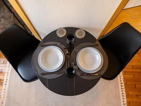 Elpidas Appartement *